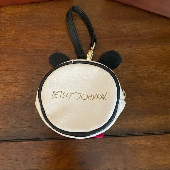 Betsey Johnson Coon Purse - Picture 2 of 3